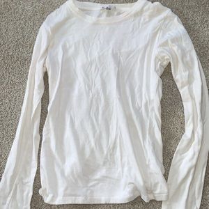 White long sleeve tees